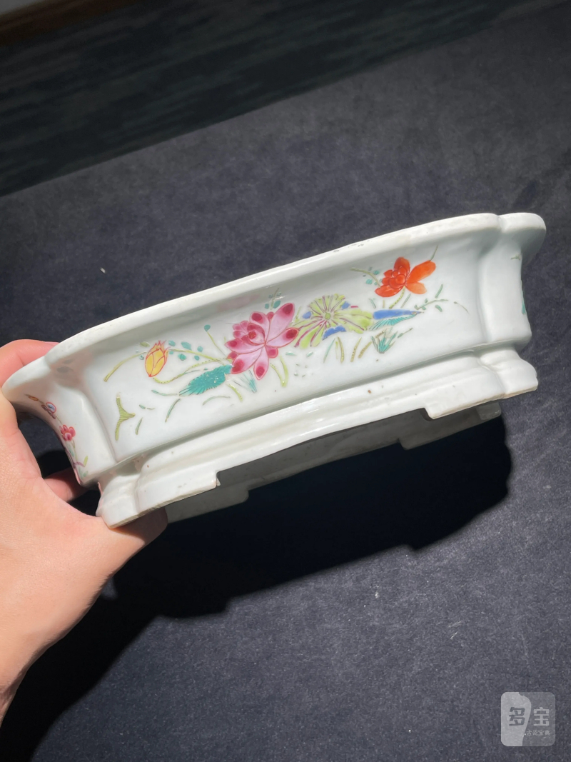 清雍正 粉彩花卉纹水仙盆 - 图2